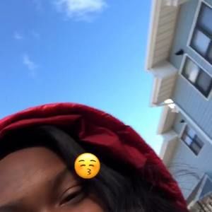 Meet your Posher, Nay